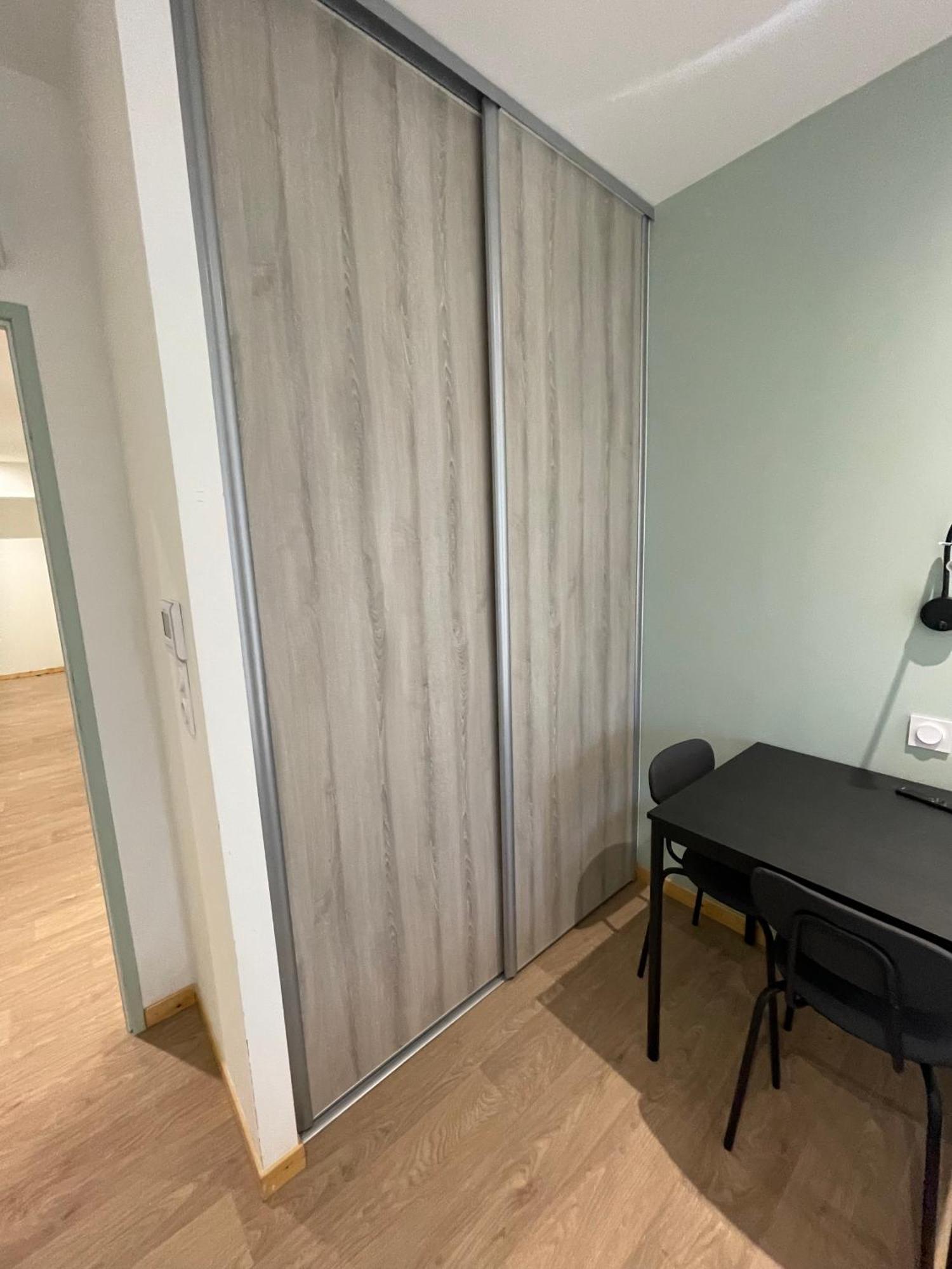 Le Salvador - Appart'Hotel De 18M2 A 44M2 La Talaudiere Ngoại thất bức ảnh