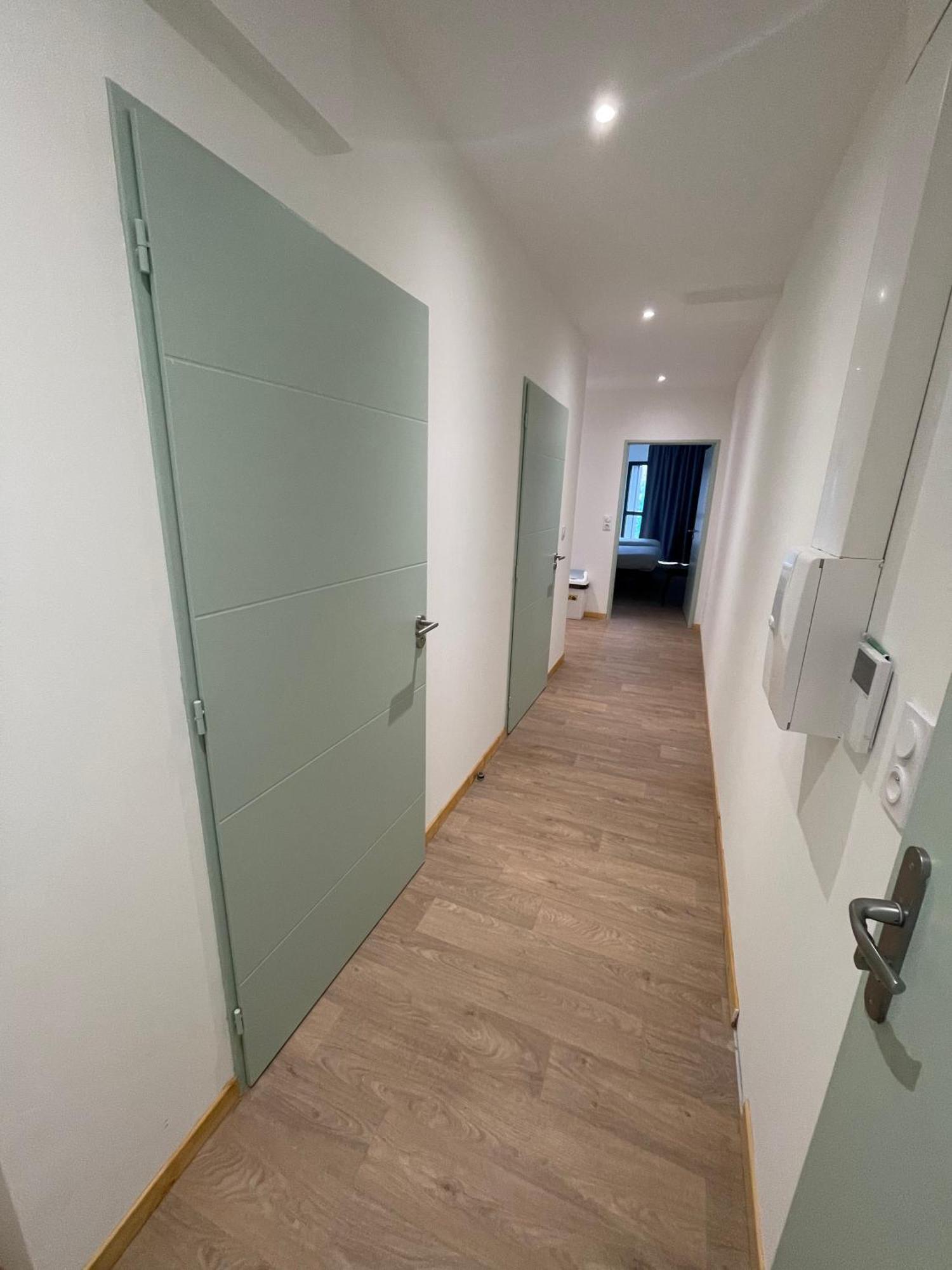 Le Salvador - Appart'Hotel De 18M2 A 44M2 La Talaudiere Ngoại thất bức ảnh