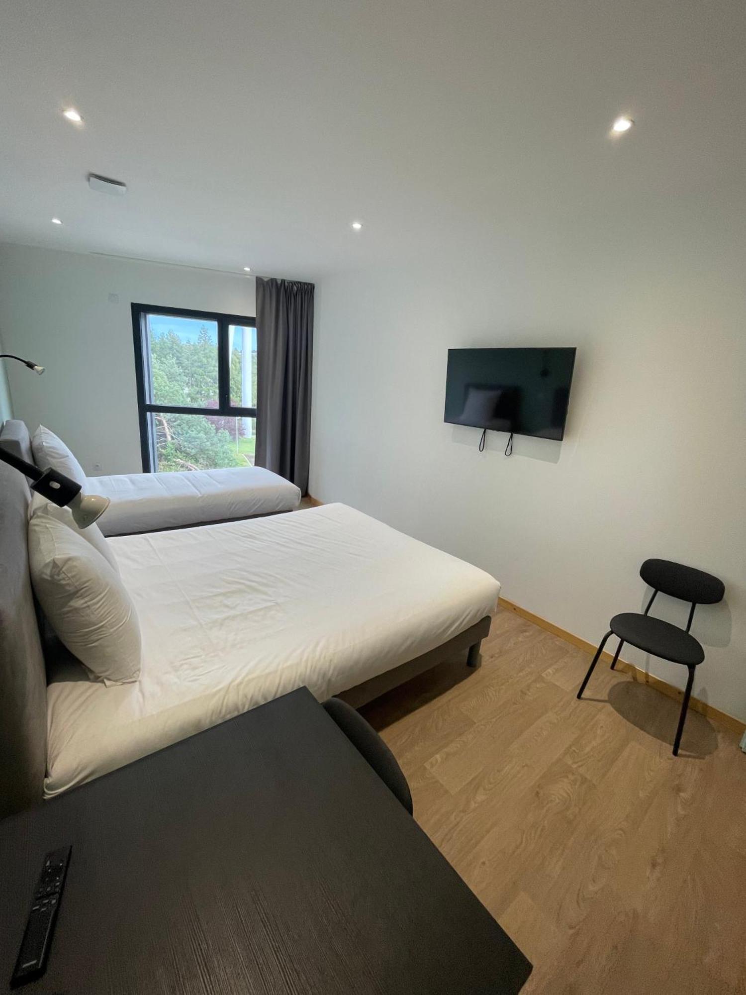 Le Salvador - Appart'Hotel De 18M2 A 44M2 La Talaudiere Ngoại thất bức ảnh
